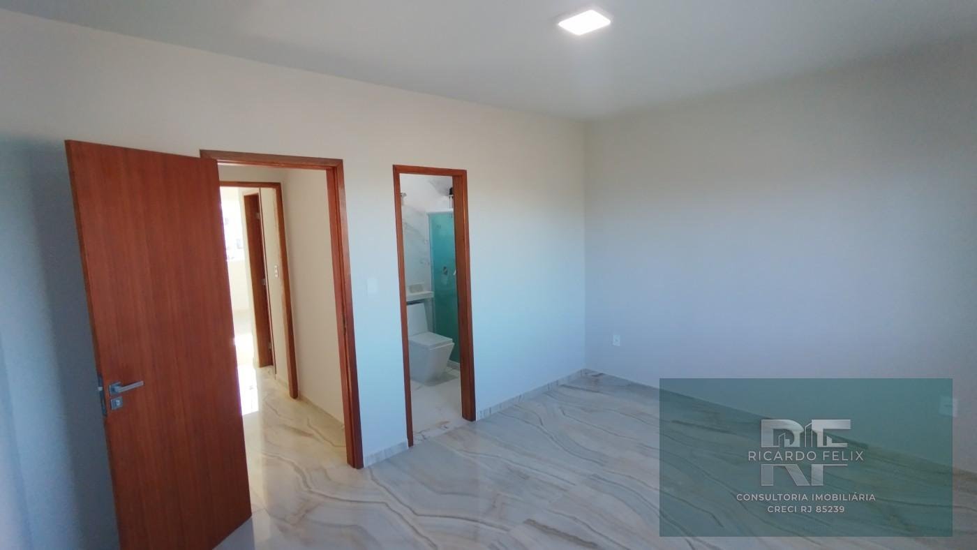 Casa à venda com 2 quartos, 2 suítes, 1 vaga e 130m² no Costazul, Rio das Ostras (RJ) — foto 13 de 18