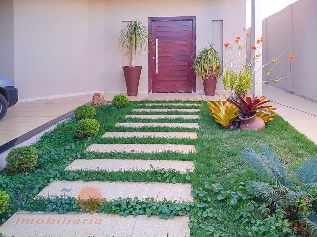 Casa à venda com 3 quartos, 1 suíte, 1 vaga e 250m² no Alto do Corrego, Paracatu (MG) — foto 2 de 30