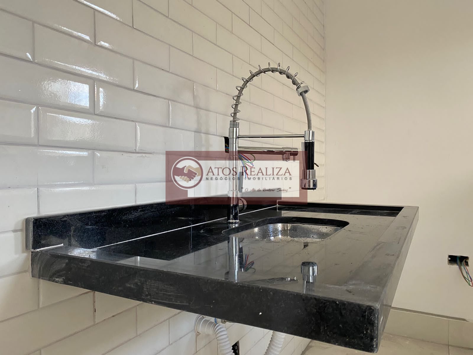 Casa à venda com 3 quartos, 1 suíte, 2 vagas e 90m² no Santa Julia, Itanhaém (SP) — foto 4 de 21