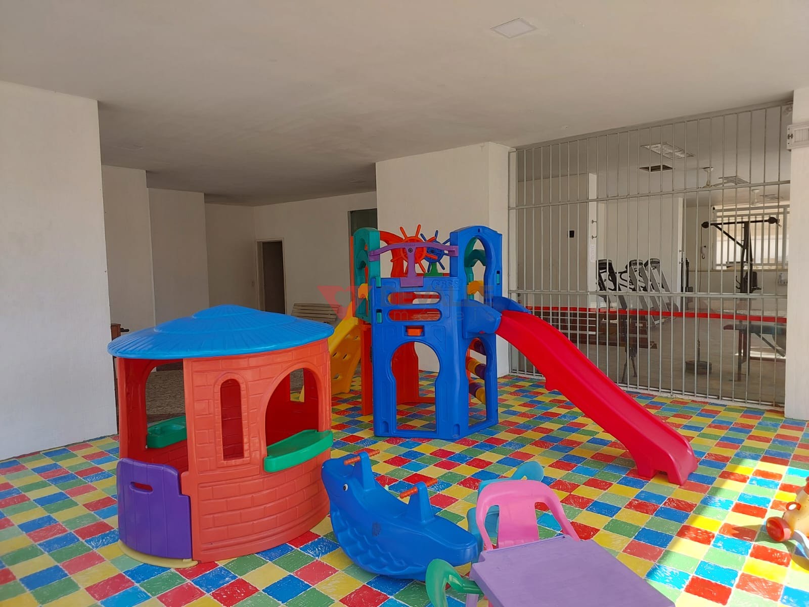 Apartamento à venda com 3 quartos, 1 suíte, 2 vagas e 100m² no Botafogo, Rio de Janeiro (RJ) — foto 20 de 27