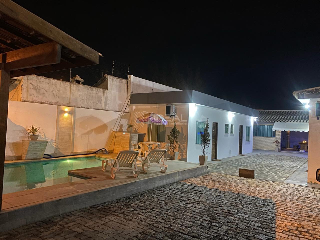 Casa à venda com 4 quartos, 4 suítes, 5 vagas e 250m² no Balneário de Atafona, São João da Barra (RJ) — foto 28 de 30