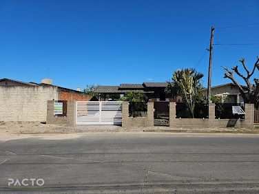 Casa à venda em Lagoão, Araranguá | 2 dorms, 139,5m²