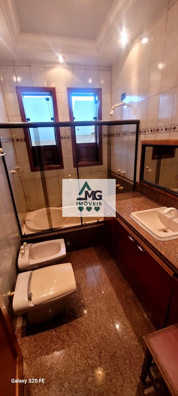 Casa à venda com 4 quartos, 1 suíte, 3 vagas e 424m² no Chácara das Rosas, Três Corações (MG) — foto 21 de 30