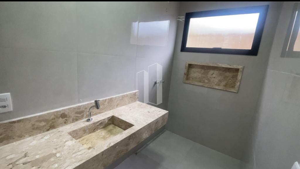 Casa à venda com 3 quartos, 3 suítes, 4 vagas e 373m² no Jardins Nápoles, Senador Canedo (GO) — foto 13 de 20