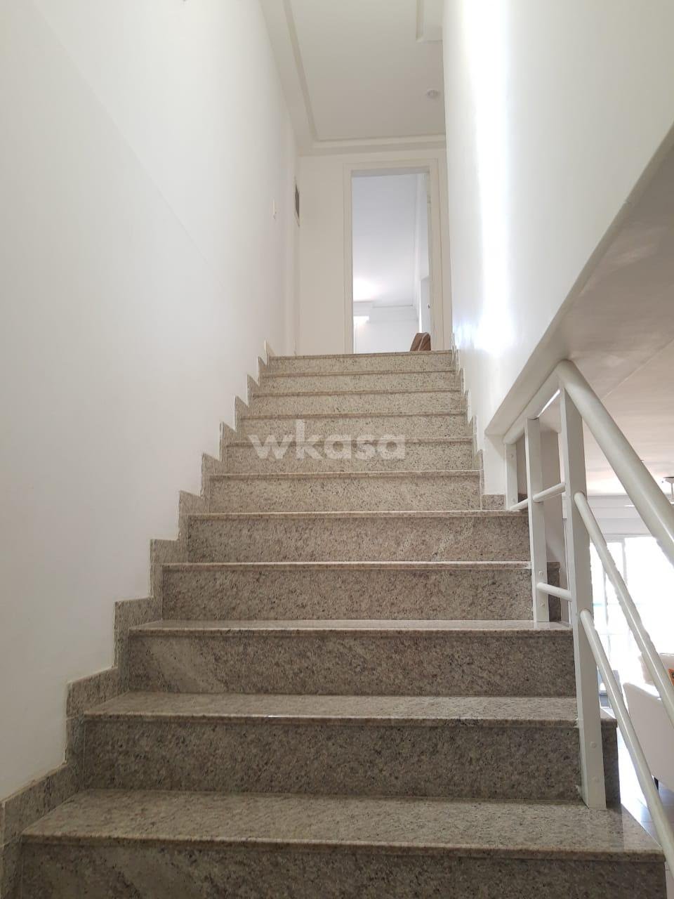 Cobertura à venda com 4 quartos, 4 suítes, 2 vagas e 268m² no Centro, Guarapari (ES) — foto 8 de 30
