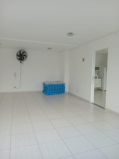 Apartamento kit em Cambuci  -  São Paulo