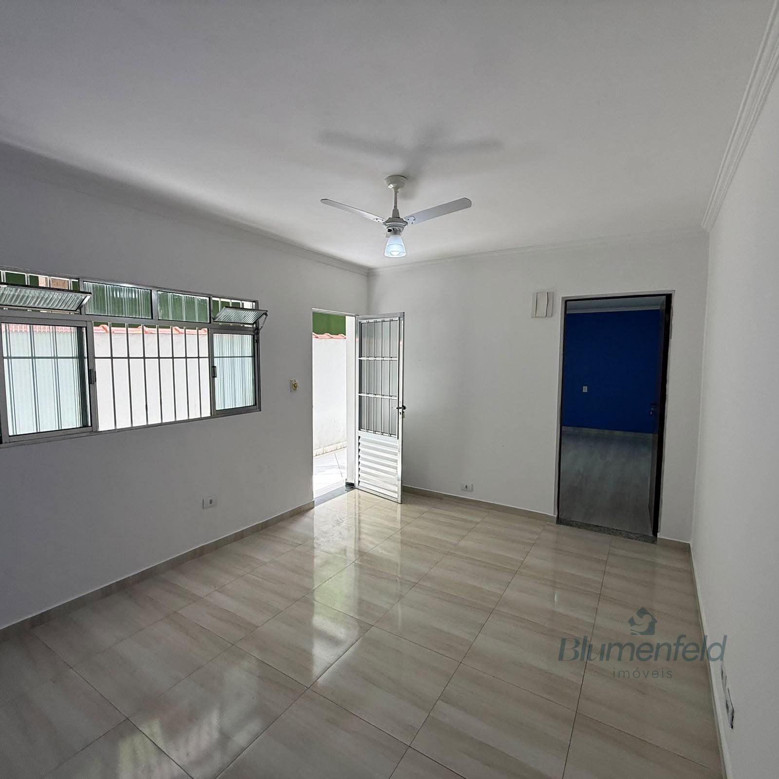 Casa para alugar com 1 quarto, 1 banheiro, 1 vaga e 80m² no Nova Arujá, Arujá — foto principal