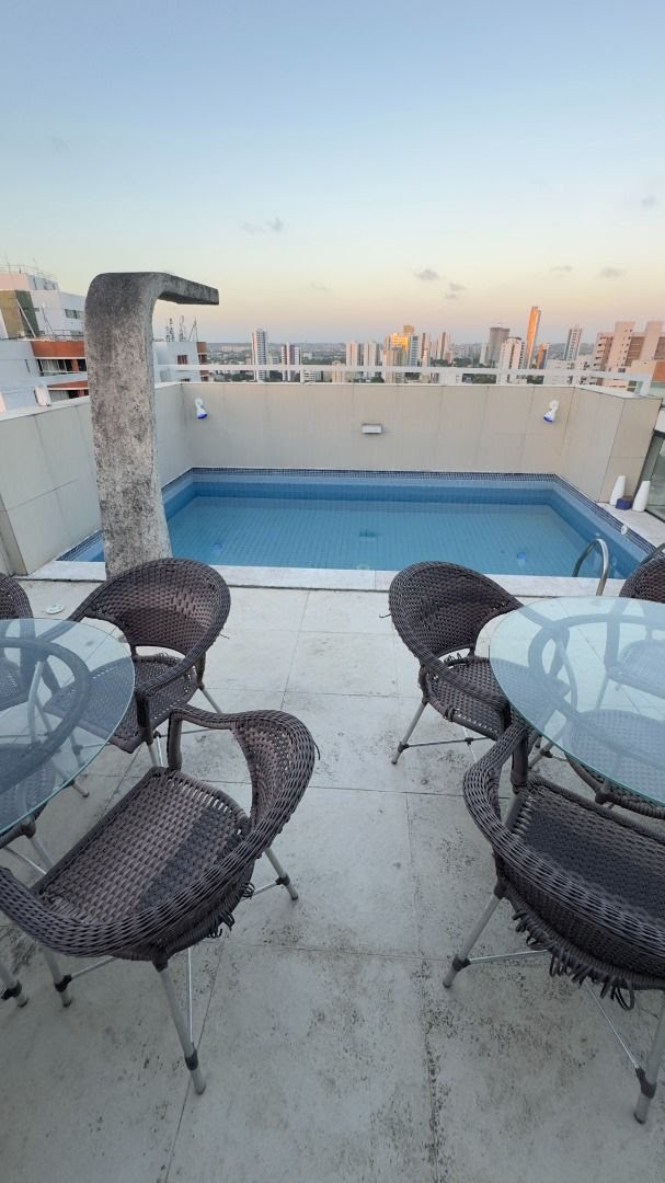 Apartamento à venda com 4 quartos, 1 banheiro e 475m² no Espinheiro, Recife — foto principal