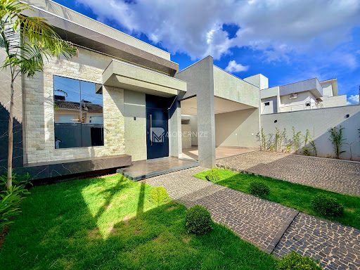 Casa em Residencial Village  -  Catalão