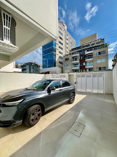 Aluguel por temporada - Casa frente mar com 03 Quartos em Balneário Perequê  -  Porto Belo - SC