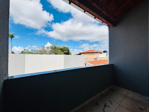 Lindo sobrado - Nova Campo Grande