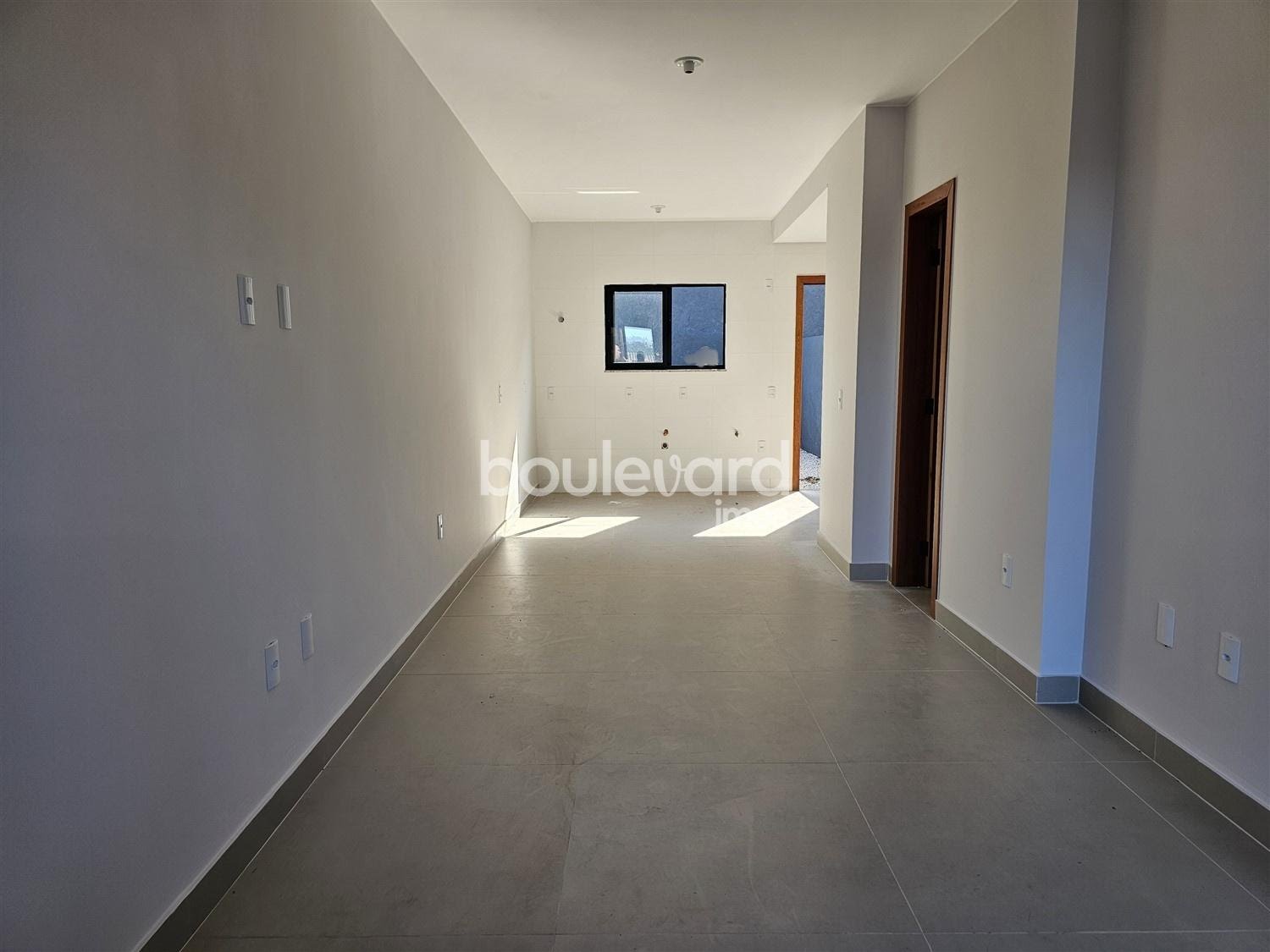 Casa à venda com 2 quartos, 1 banheiro, 2 vagas e 70m² no Forquilhas, São José (SC) — foto 2 de 16