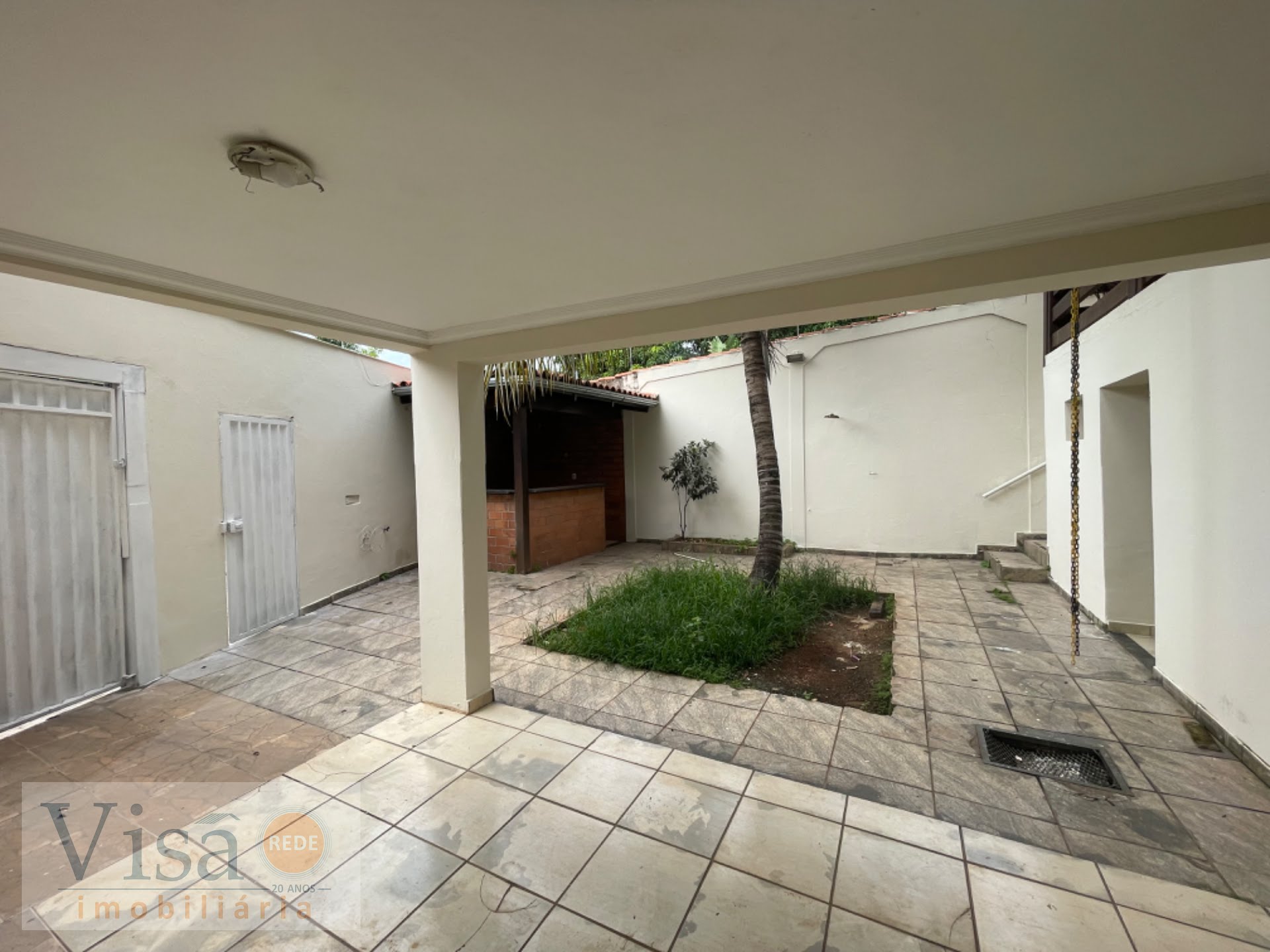 Casa à venda com 3 quartos, 1 suíte, 3 vagas e 180m² no Santana, Paracatu (MG) — foto 4 de 22