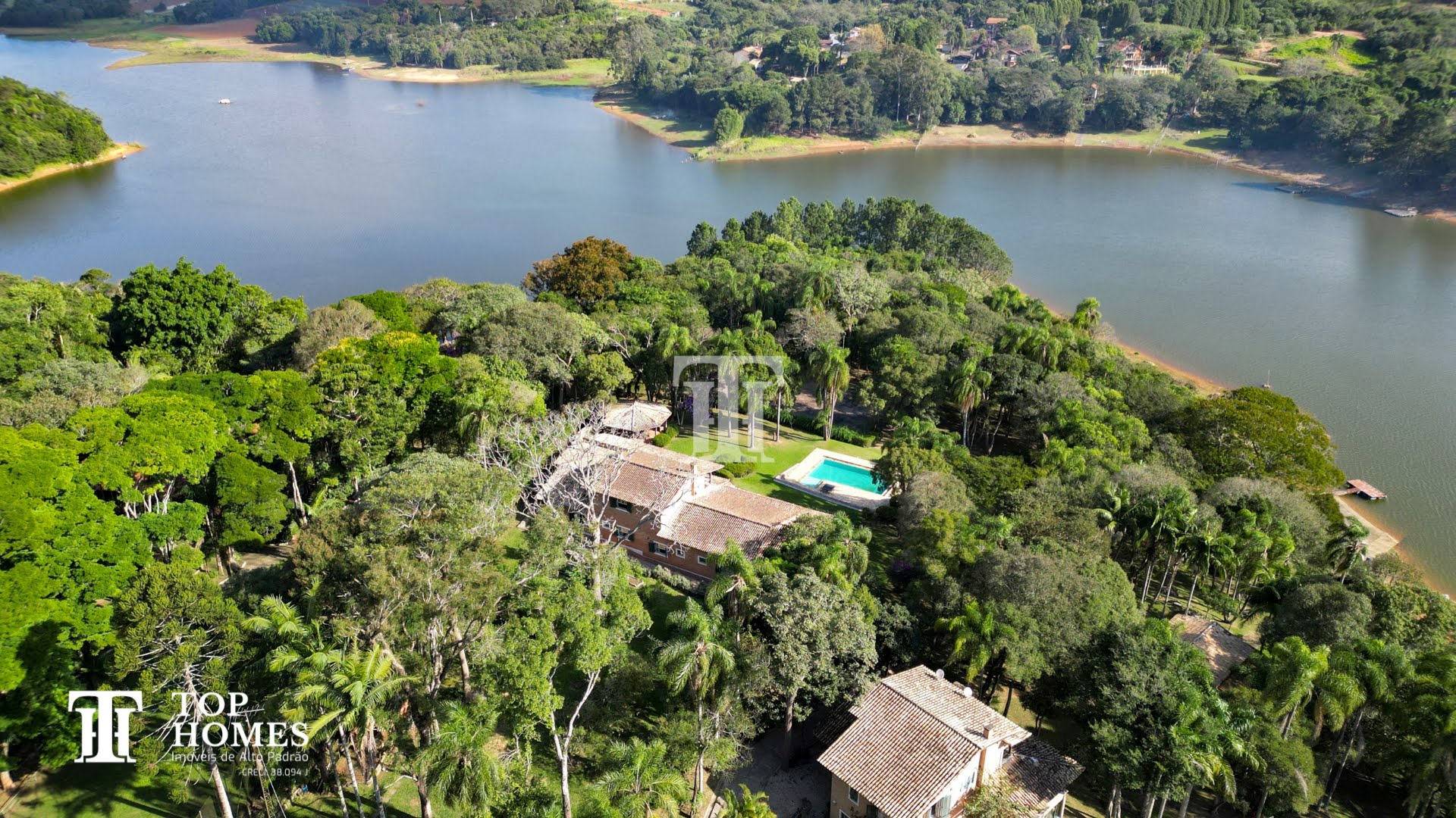 Chácara à venda na represa de Itupararanga em Ibiúna/SP