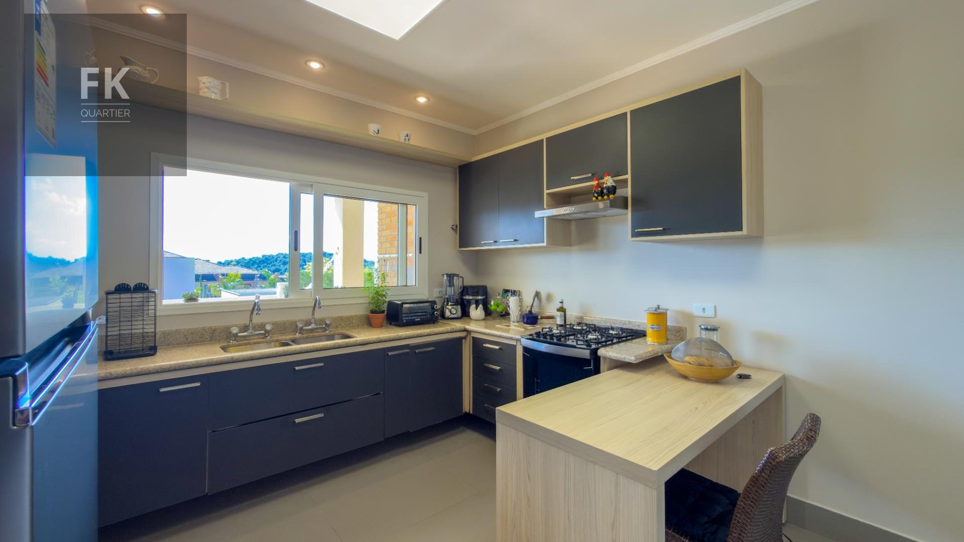 Casa à venda com 4 quartos, 2 suítes, 4 vagas e 334m² no Residencial Morada dos Lagos, Barueri (SP) — foto 16 de 30