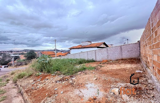 Terreno à Venda no bairro São Paulo - Pará de Minas por R$130.000