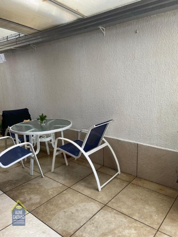 Casa à venda com 3 quartos, 1 suíte, 2 vagas e 130m² no Vila Caiçara, Praia Grande (SP) — foto 20 de 27