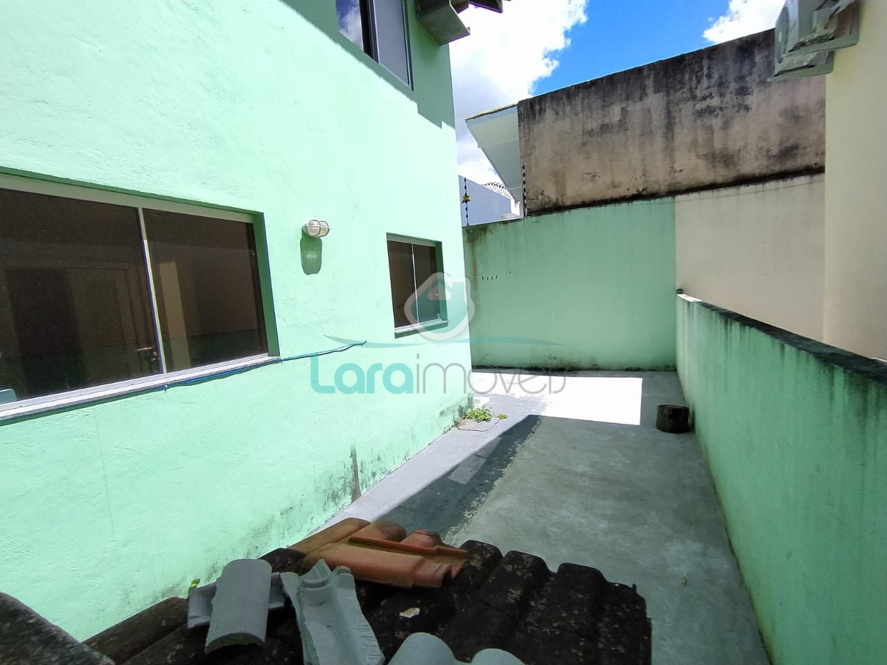 Casa à venda com 3 quartos, 1 suíte e 2 vagas no Alto da Glória, Macaé (RJ) — foto 23 de 24