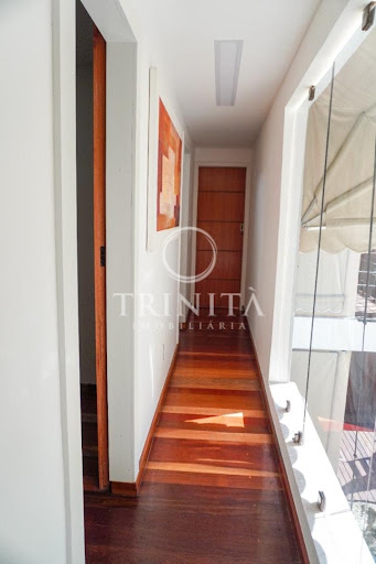 corredor casa itanhangá trinità imobiliária