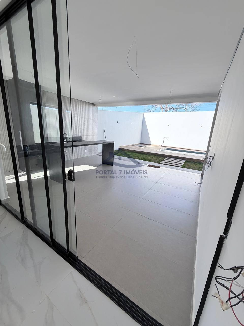 Casa à venda com 2 quartos, 1 suíte, 4 vagas e 219m² no Residencial Montserrat, Sete Lagoas (MG) — foto 22 de 26