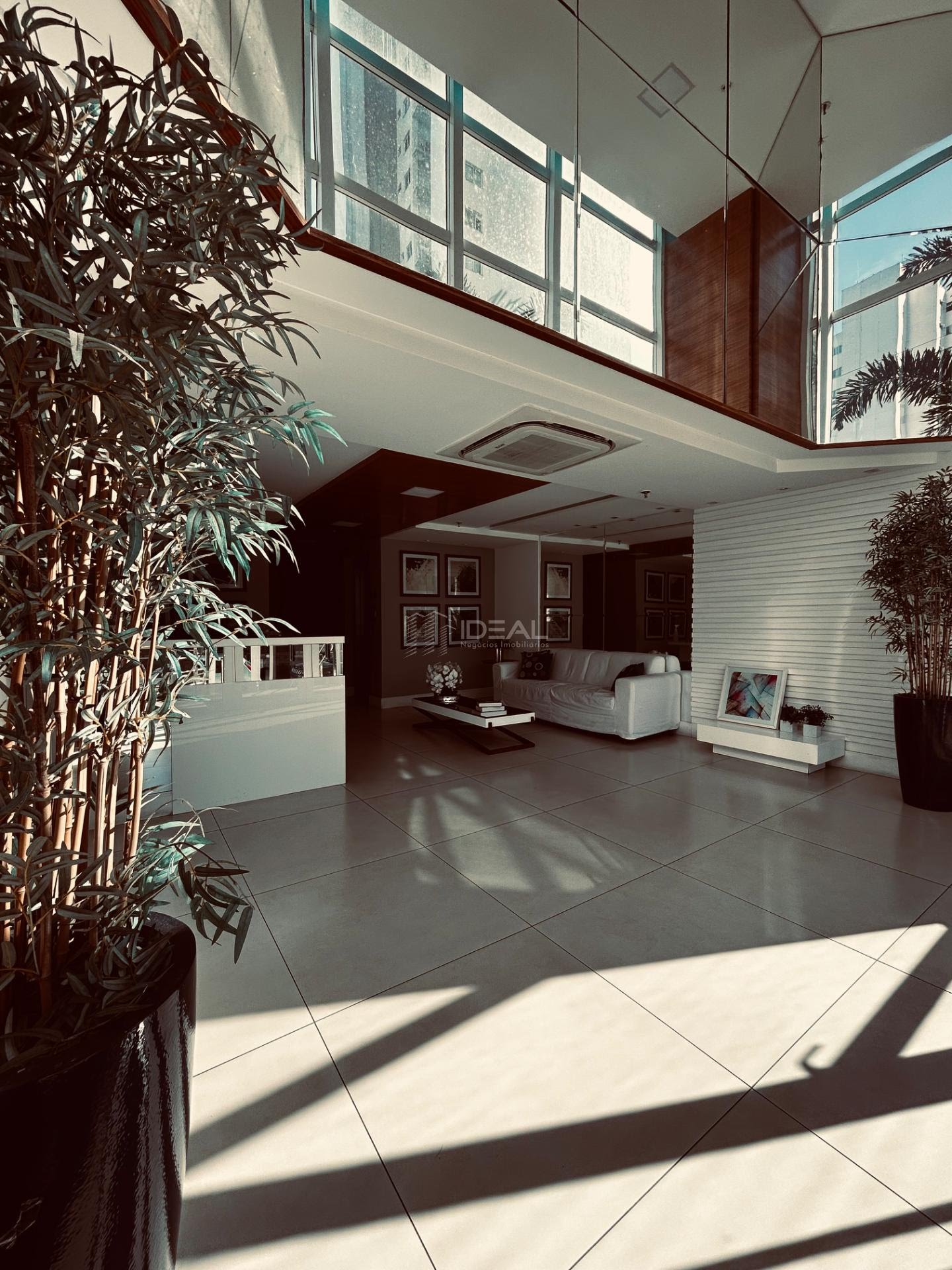 Apartamento à venda com 3 quartos, 3 suítes, 2 vagas e 114m² no Parque Tamandaré, Campos dos Goytacazes (RJ) — foto 2 de 30