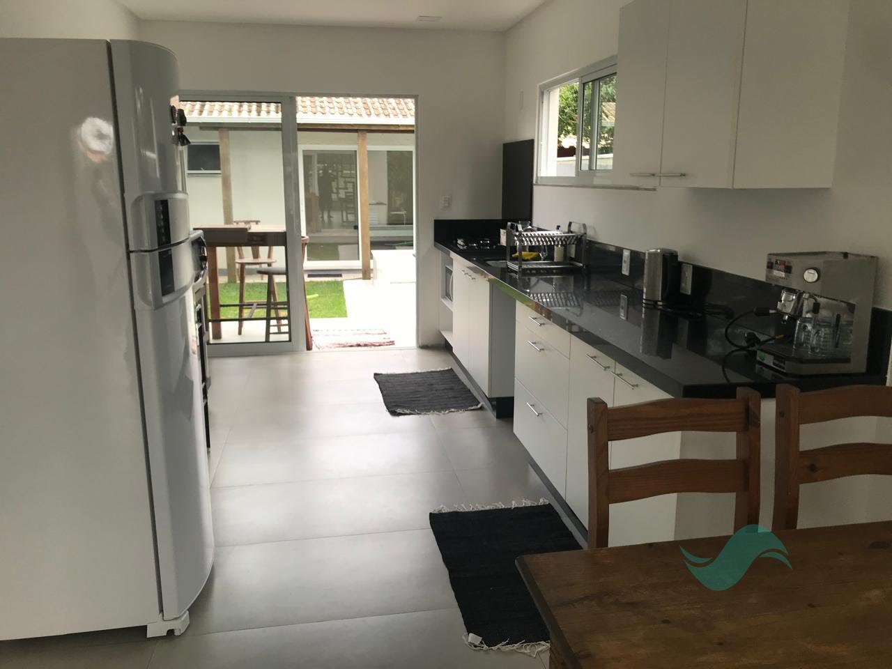 Casa à venda com 2 quartos, 2 suítes, 1 vaga e 160m² no Rio Tavares, Florianópolis (SC) — foto 9 de 20