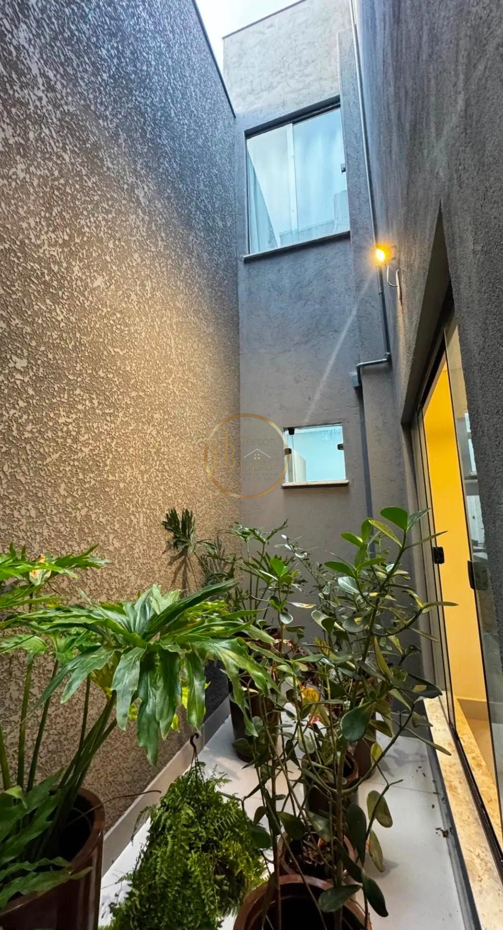 Casa à venda com 3 quartos, 1 suíte, 1 vaga e 100m² no Cambolo, Porto Seguro (BA) — foto 5 de 14
