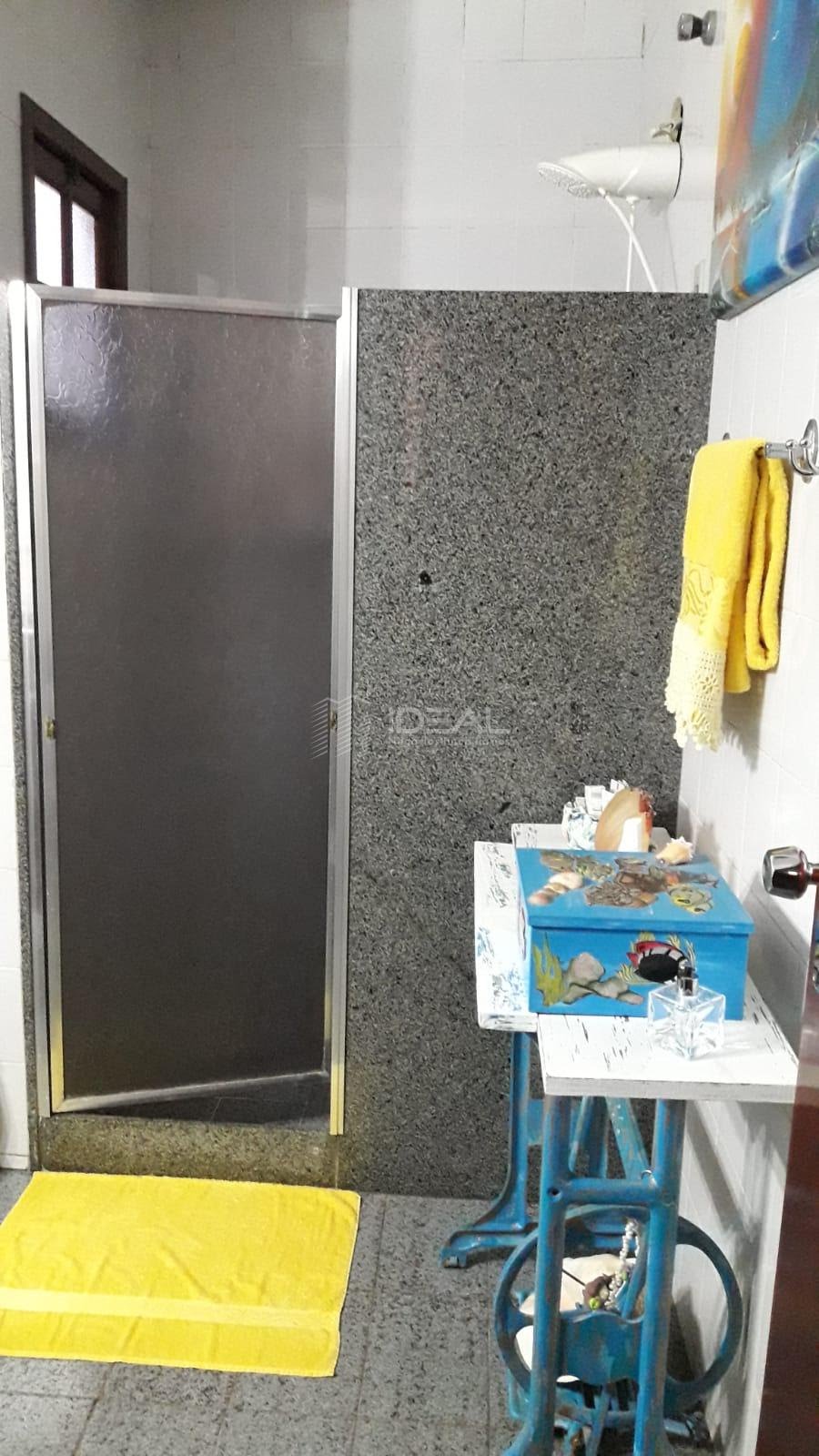 Casa à venda com 3 quartos, 1 suíte, 2 vagas e 260m² no Parque Joquei Club, Campos dos Goytacazes (RJ) — foto 13 de 23