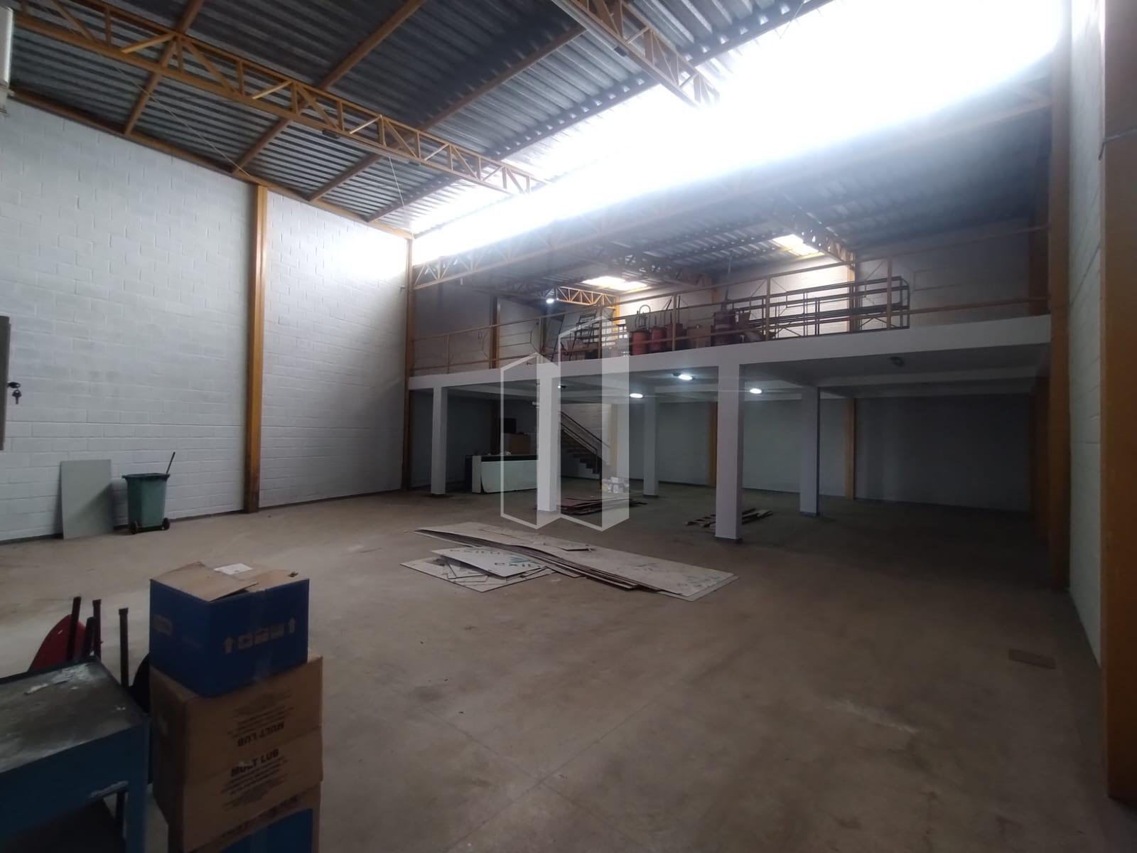 Comercial para alugar com 4 banheiros e 500m² no Vila Cruzeiro do Sul, Aparecida de Goiânia (GO) — foto 17 de 29