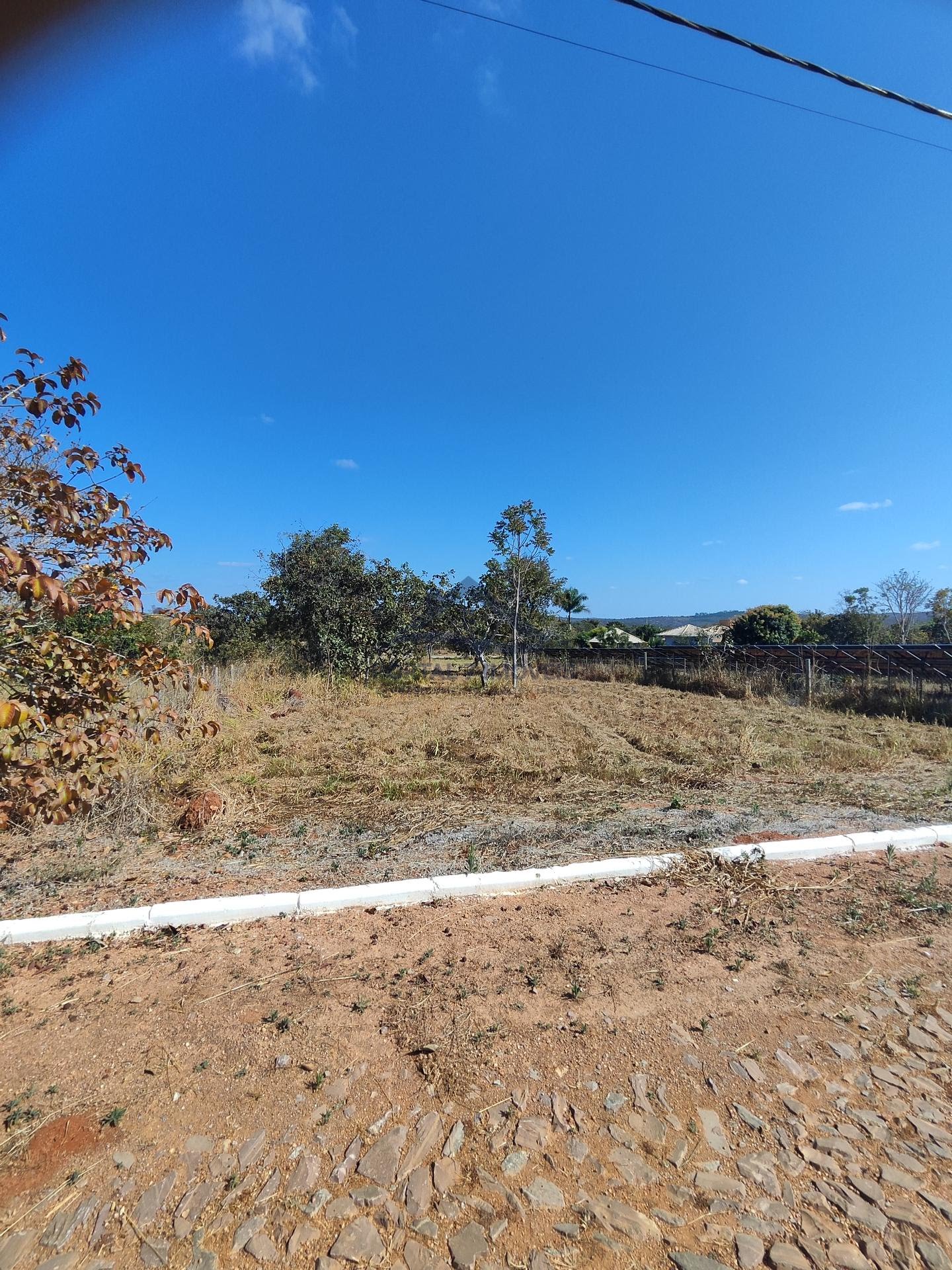 Terreno à venda com 1000m² de terreno no Condomínio Residencial Vale do Sol, Funilândia (MG) — foto 2 de 23
