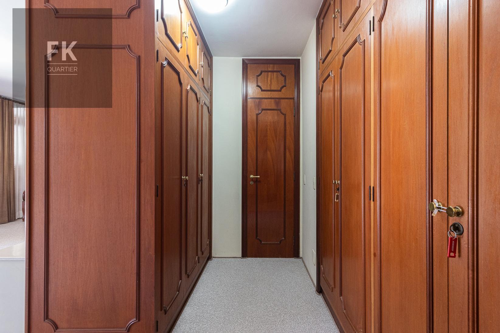 Casa à venda com 4 quartos, 4 suítes e 3800m² no Residencial Tamboré, Barueri (SP) — foto 24 de 30