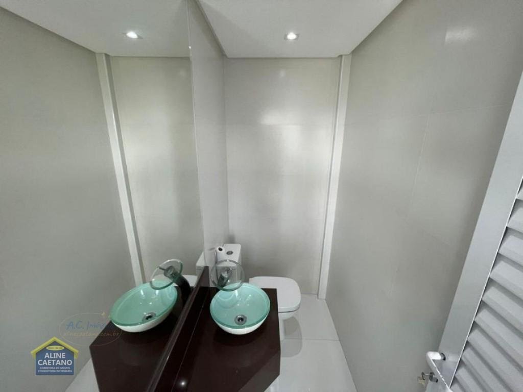 Cobertura à venda com 4 quartos, 4 suítes, 4 vagas e 370m² no Guilhermina, Praia Grande (SP) — foto 18 de 28