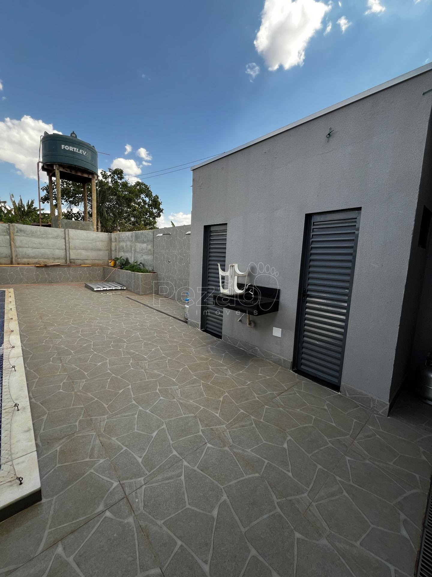 Casa à venda com 3 quartos, 2 suítes, 10 vagas e 450m² no Povoado Córrego da Onça, Itapuranga (GO) — foto 8 de 30