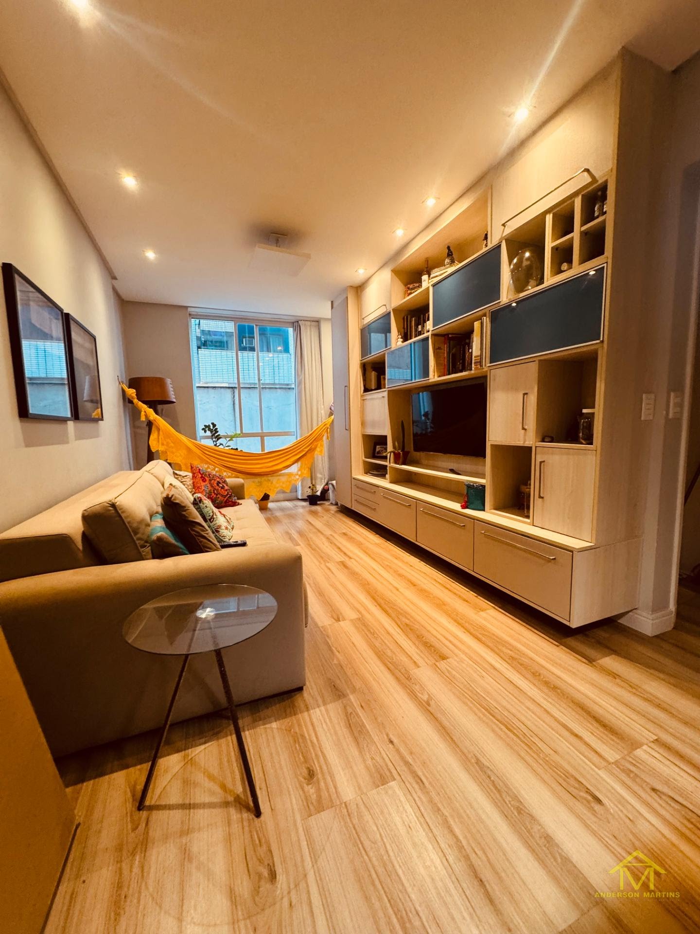 Apartamento à venda com 1 quarto, 1 banheiro, 1 vaga e 48m² no Praia da Costa, Vila Velha — foto principal