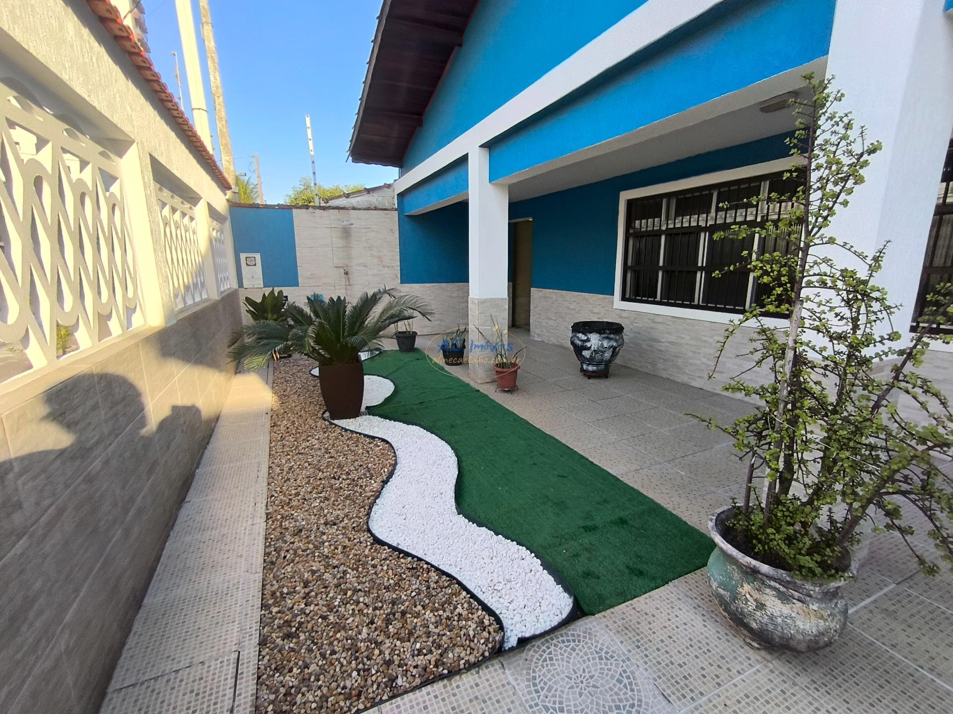 Casa à venda com 4 quartos, 4 suítes, 5 vagas e 287m² no Balneario Flórida, Praia Grande (SP) — foto 2 de 30