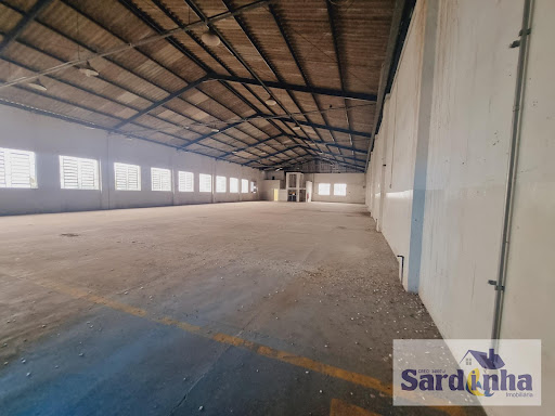 Galpão para Venda ou Locação em Embu-Guaçu, 9.562m²