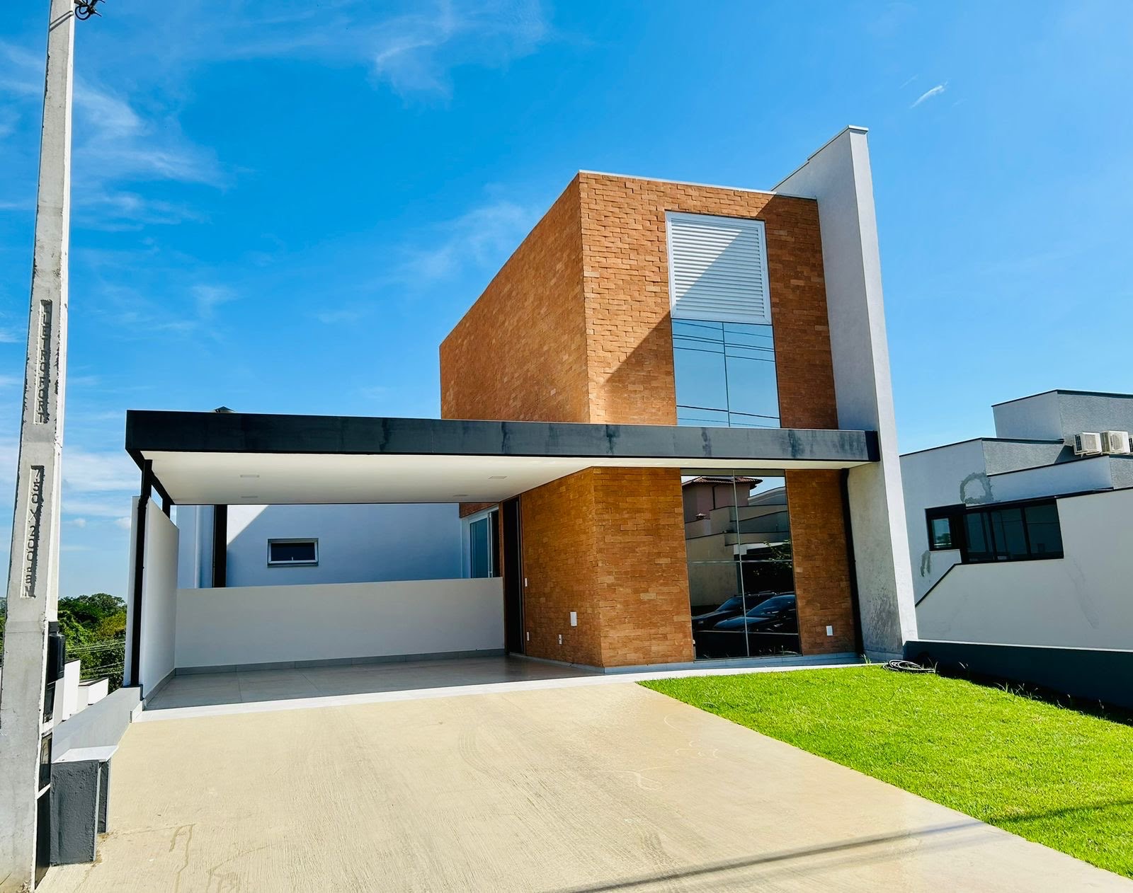 Casa à venda com 3 quartos, 1 suíte, 4 vagas e 198m² no Mantova, Indaiatuba (SP) — foto 4 de 30