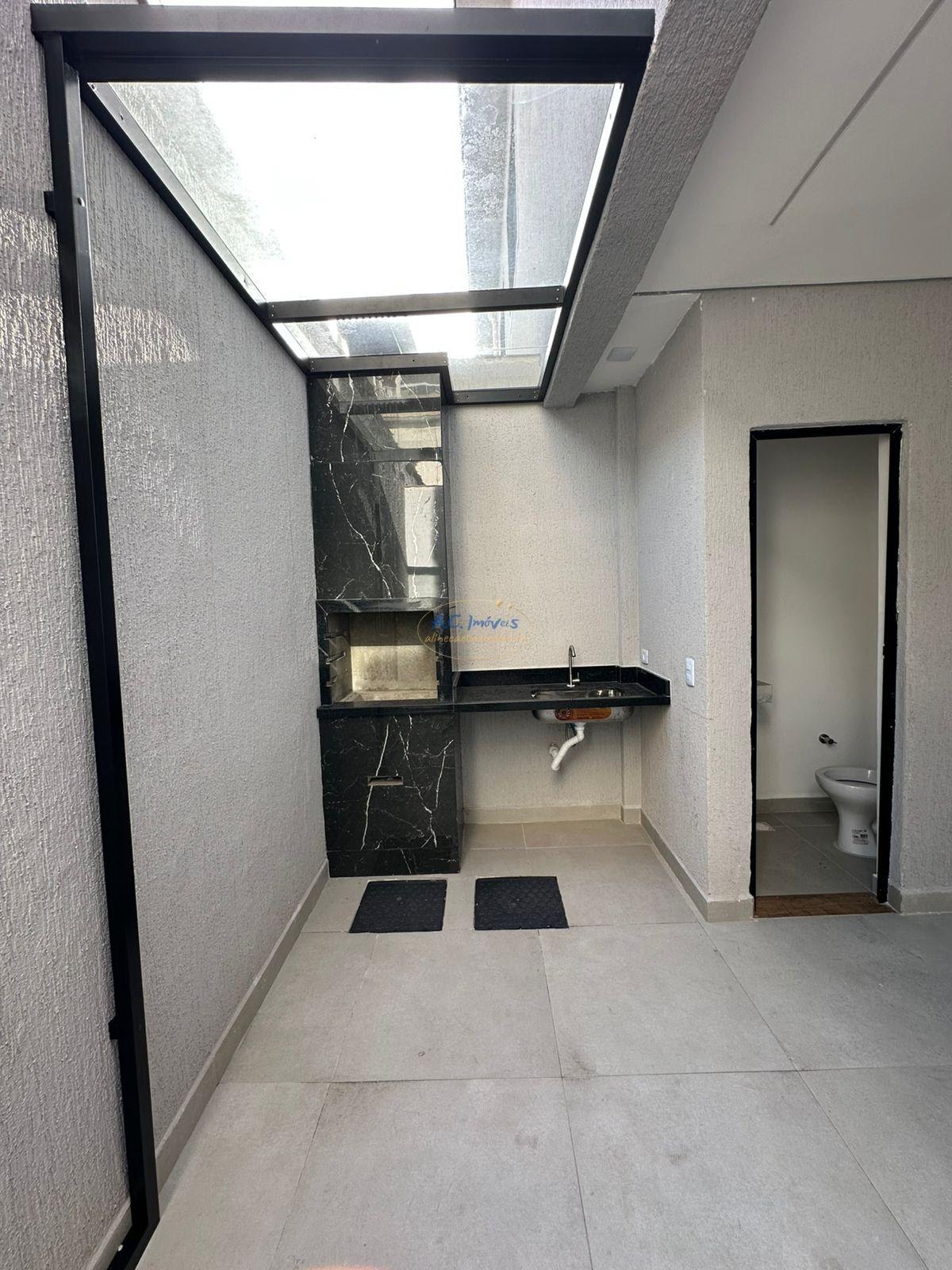 Casa à venda com 2 quartos, 2 suítes, 2 vagas e 84m² no Vila Assuncao, Praia Grande (SP) — foto 10 de 19