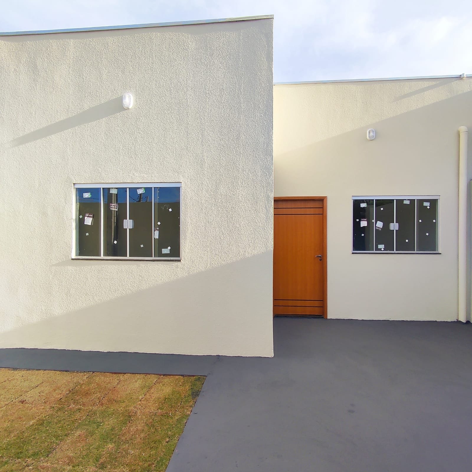 Casa à venda com 2 quartos, 1 banheiro e 45m² no Setsul, Três Lagoas (MS) — foto 2 de 6