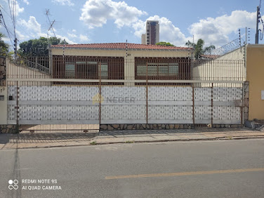 Casa Comercial em Jardim Cuiaba  -  Cuiabá