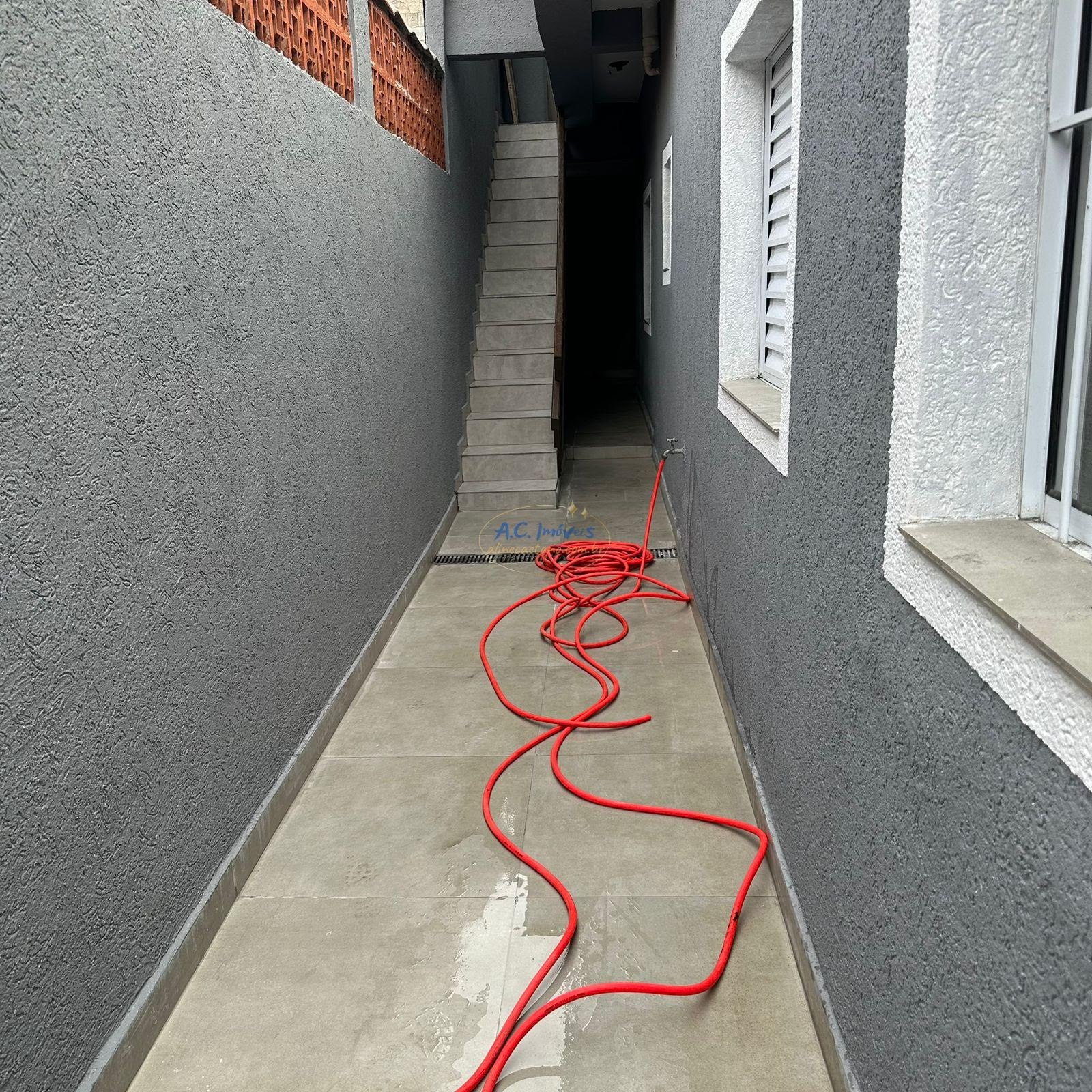 Casa à venda com 3 quartos, 2 suítes, 2 vagas e 160m² no Vila Assuncao, Praia Grande (SP) — foto 3 de 30