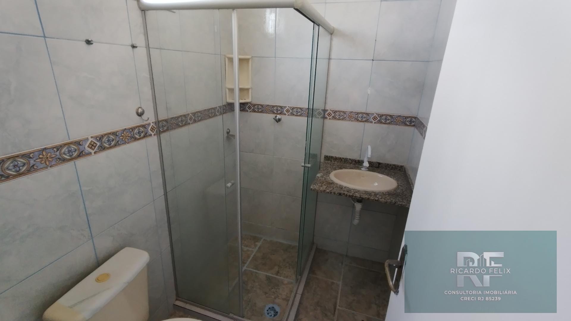 Casa à venda com 3 quartos, 2 suítes, 2 vagas e 110m² no Costazul, Rio das Ostras (RJ) — foto 16 de 23