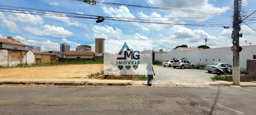 Terreno da direita