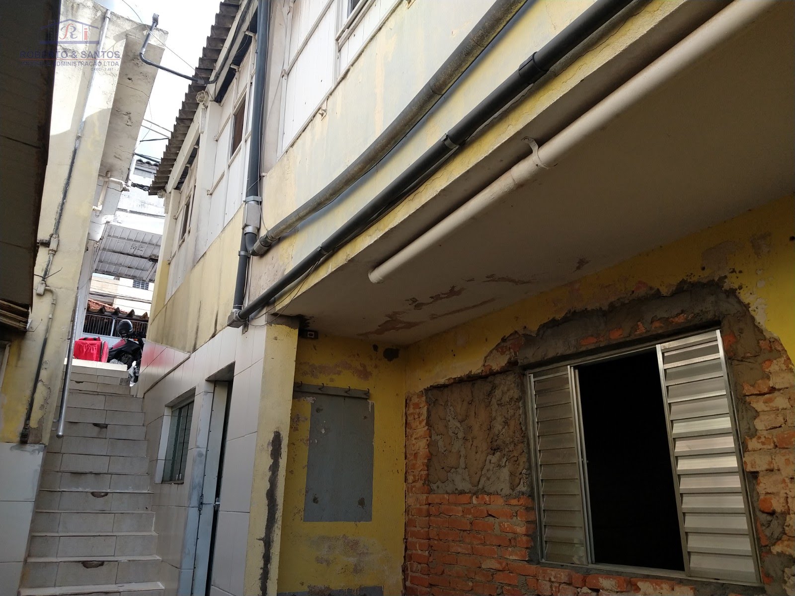 Outra vista da lateral de baixo