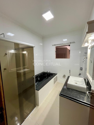 Quarto 1 - Banheiro