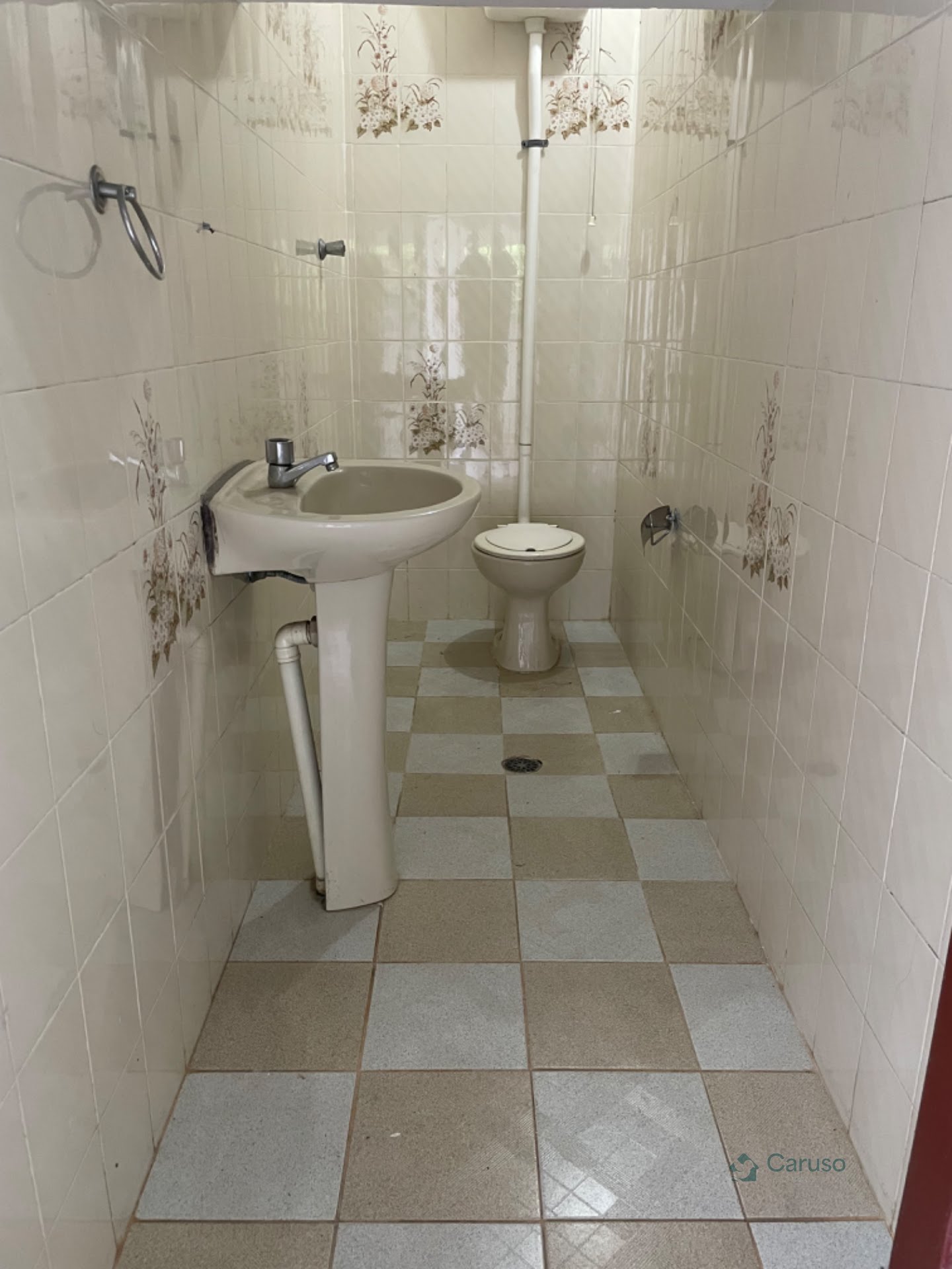 Casa à venda com 3 quartos, 1 suíte, 6 vagas e 390m² no Center Ville, Arujá (SP) — foto 13 de 14