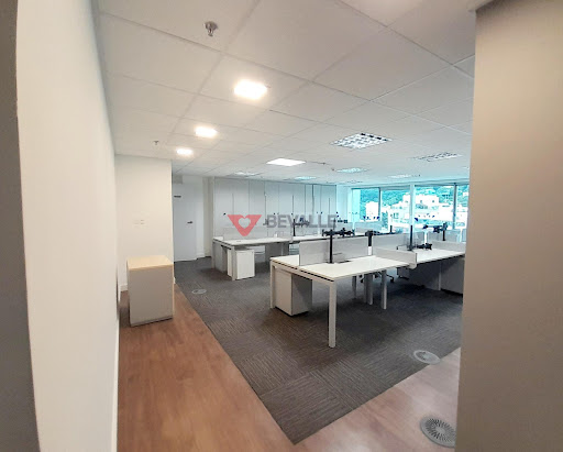 Sala para Locação na Lagoa RJ, 511m², 16 Quartos, 2 Banheiros