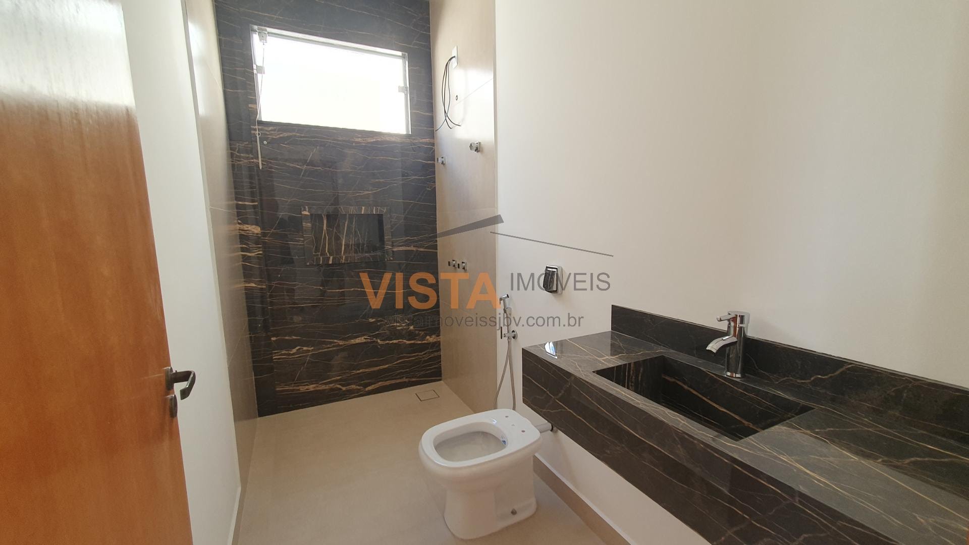 Casa à venda com 3 quartos, 1 suíte, 2 vagas e 195m² no Terras de São José, São João da Boa Vista (SP) — foto 9 de 17