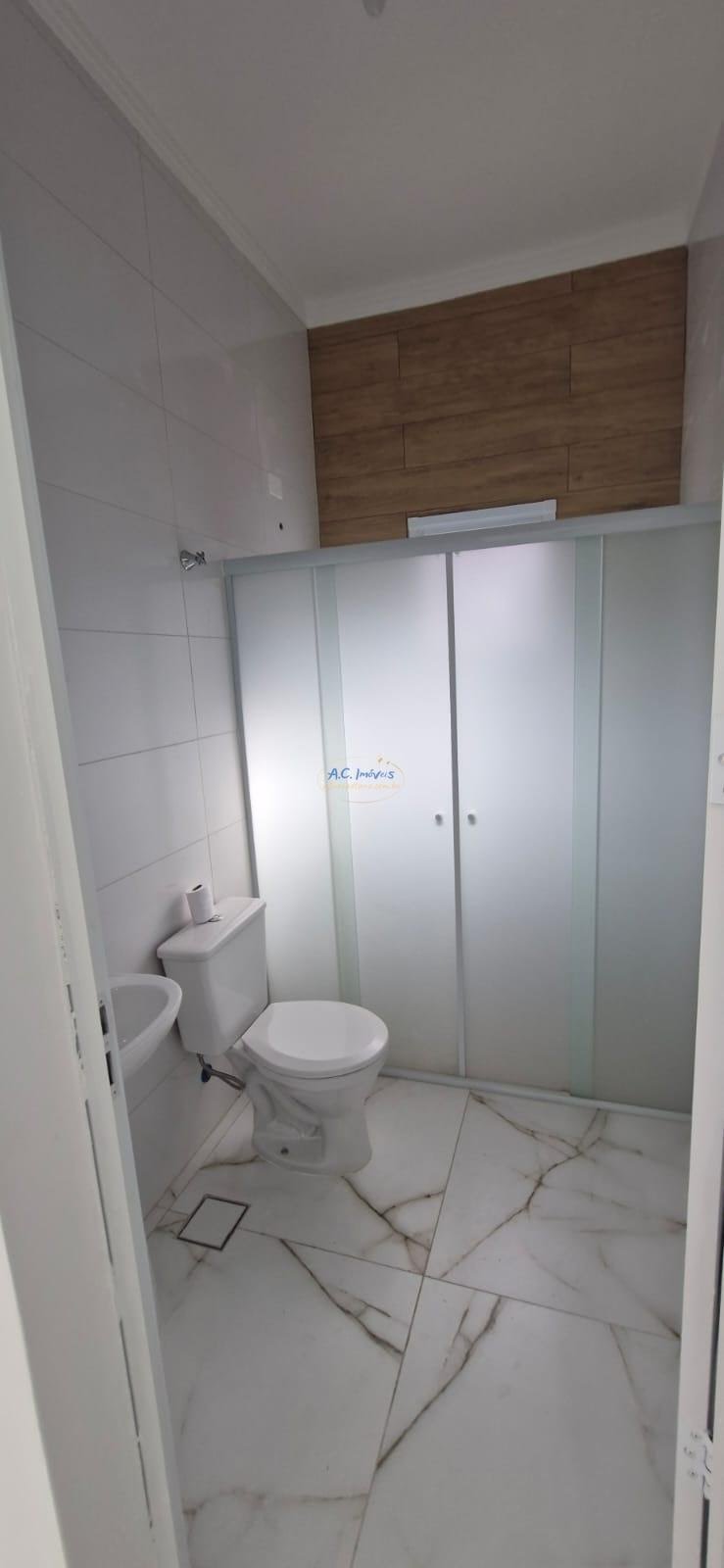 Casa à venda com 2 quartos, 1 suíte, 2 vagas e 79m² no Guilhermina, Praia Grande (SP) — foto 10 de 25