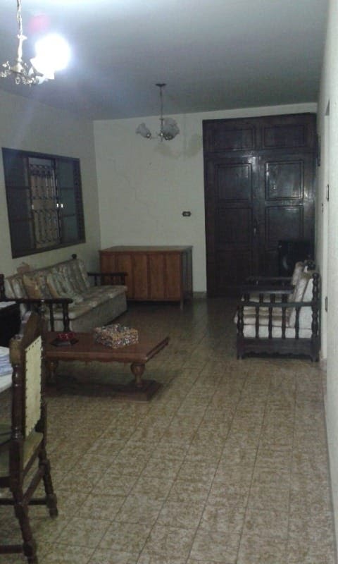 casa-a-venda-6-quartos-2-vagas-bairro-brasil-uberl